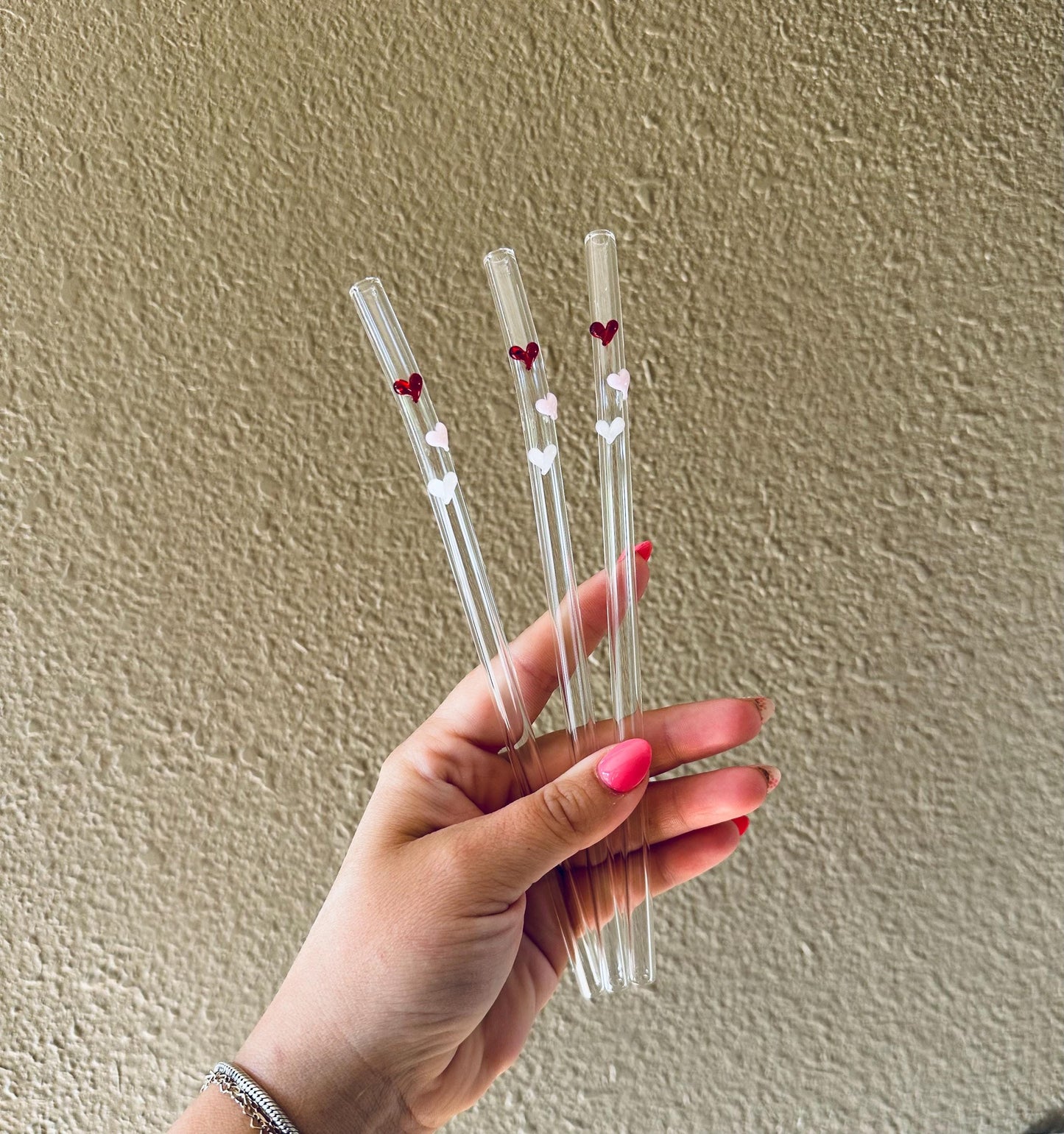 Falling Hearts Glass Straw - Dishwasher Safe