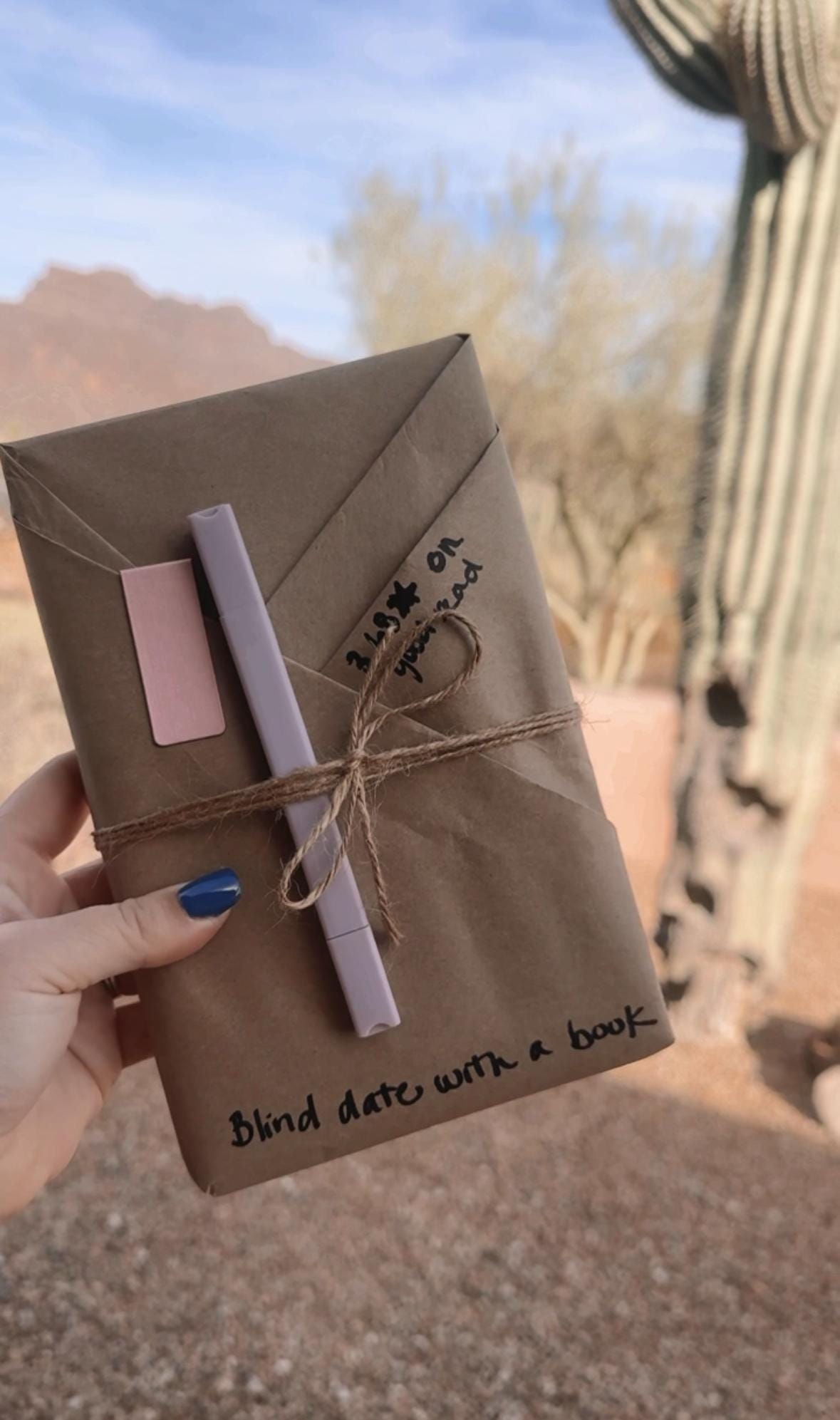 Blind Book Date Set, book, magnetic bookmark, book marker and book themed stickers