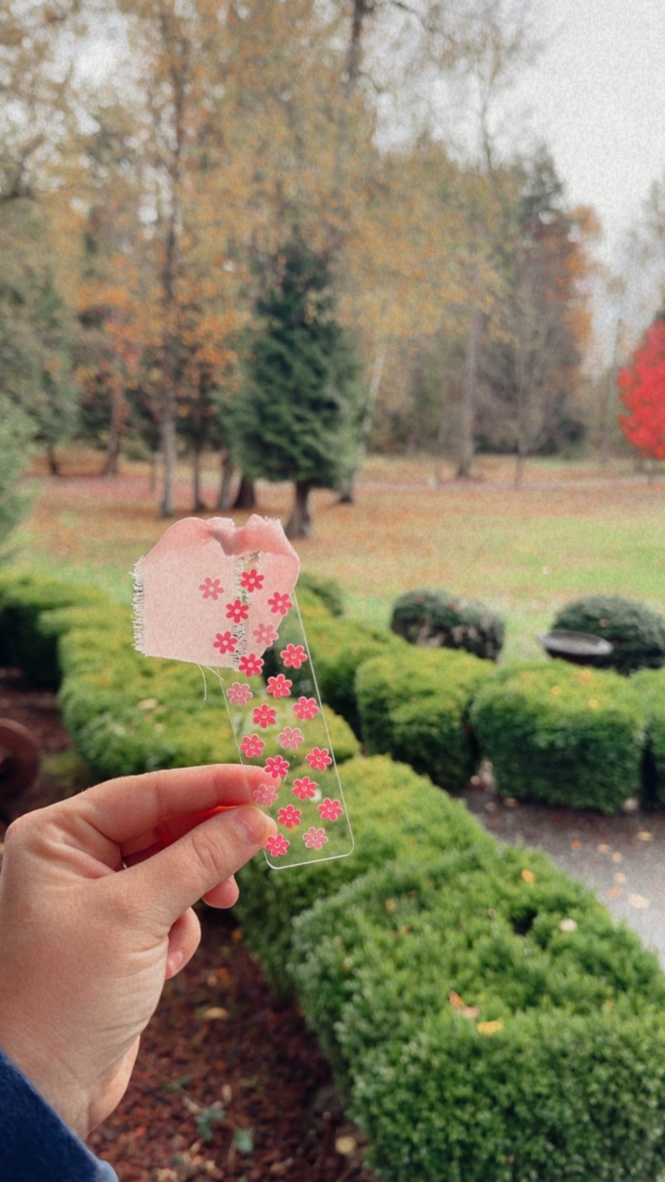 Acrylic book marks with tassel ribbon