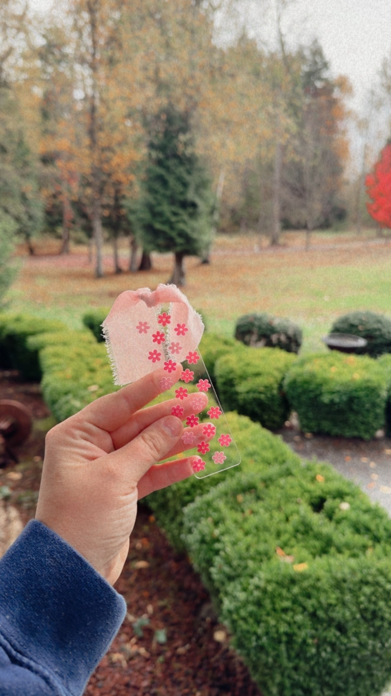 Acrylic book marks with tassel ribbon