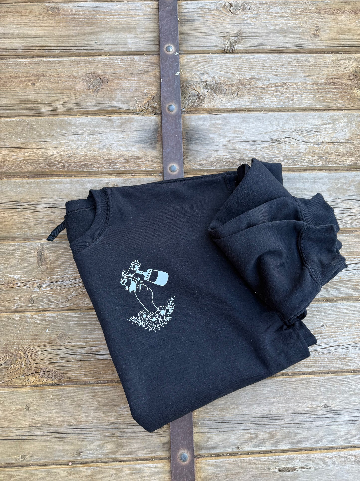 Spray Tan Floral ... Graphic Crew Neck - DTF Printed