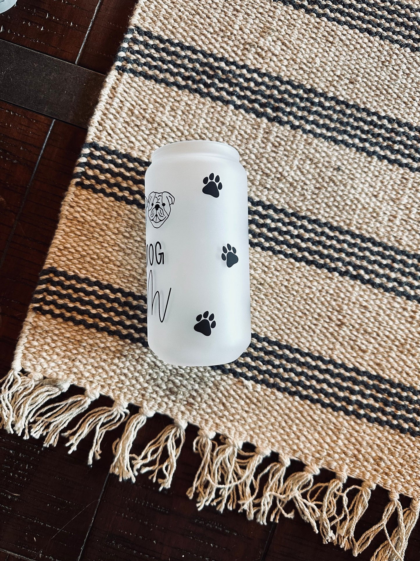Bulldog Mom Printed Libby Glass- Frosted