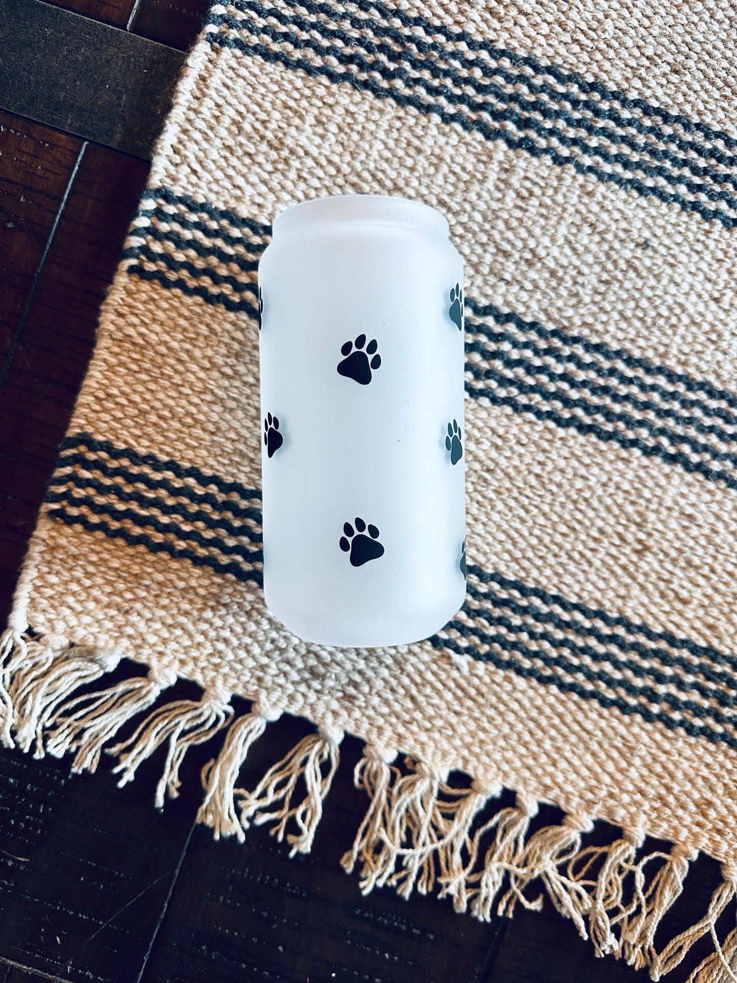 Bulldog Mom Printed Libby Glass- Frosted