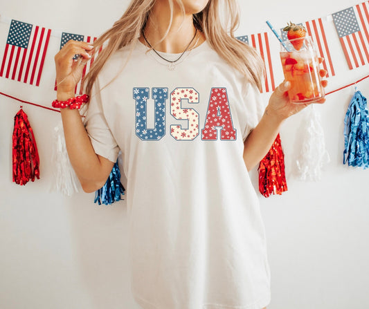 USA Daisy - Graphic Tee - DTF Printed