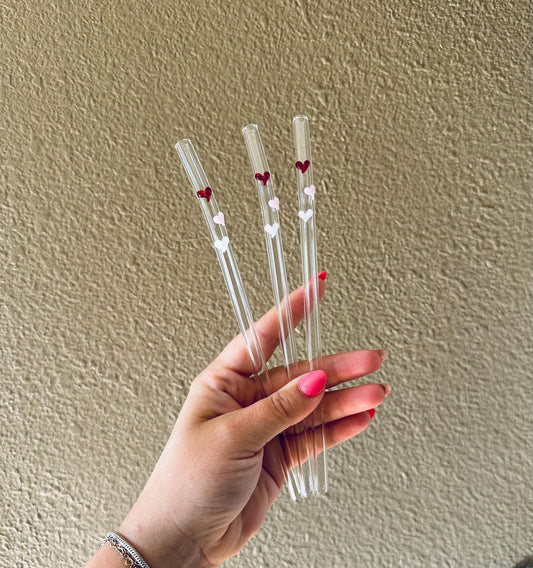 Falling Hearts Glass Straw - Dishwasher Safe